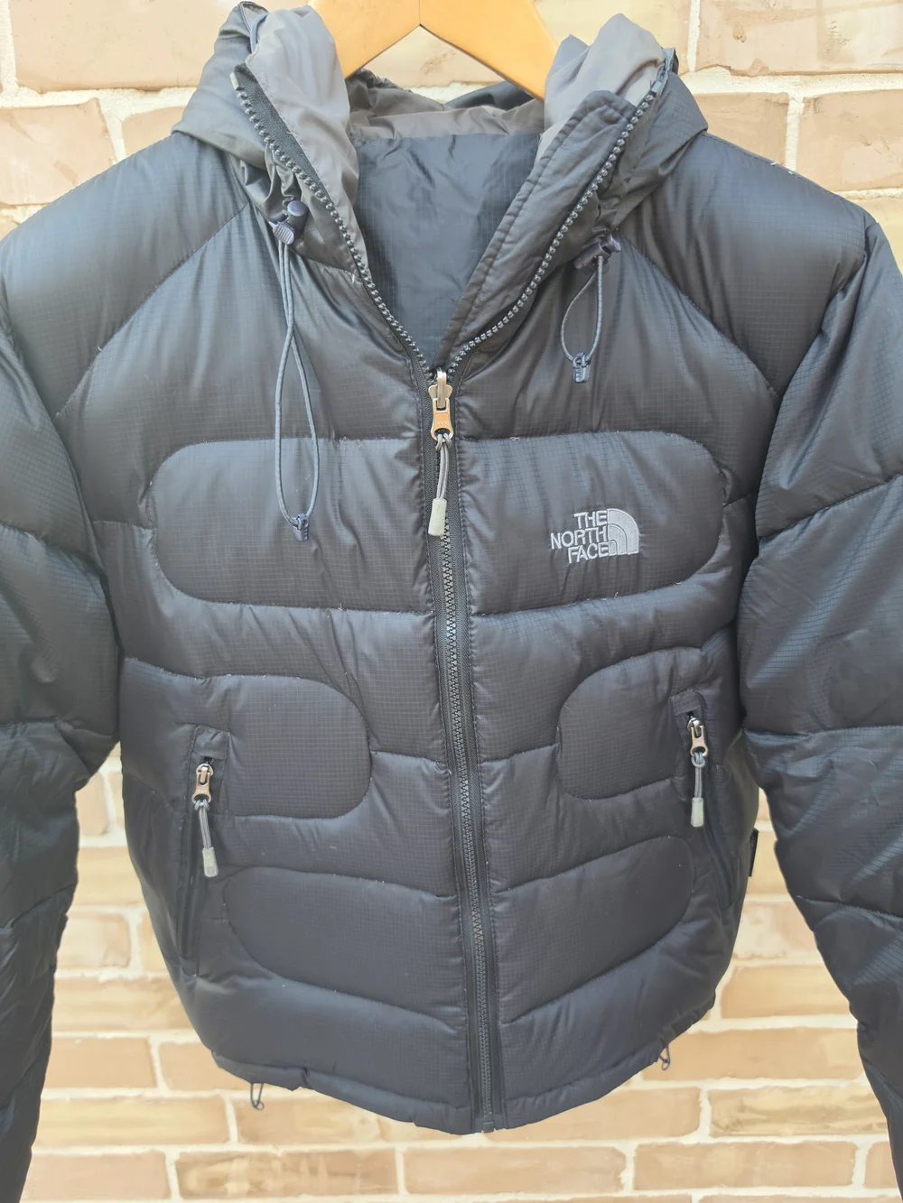 The North Face Black Hooded Puffer Jacket Men's Medium M